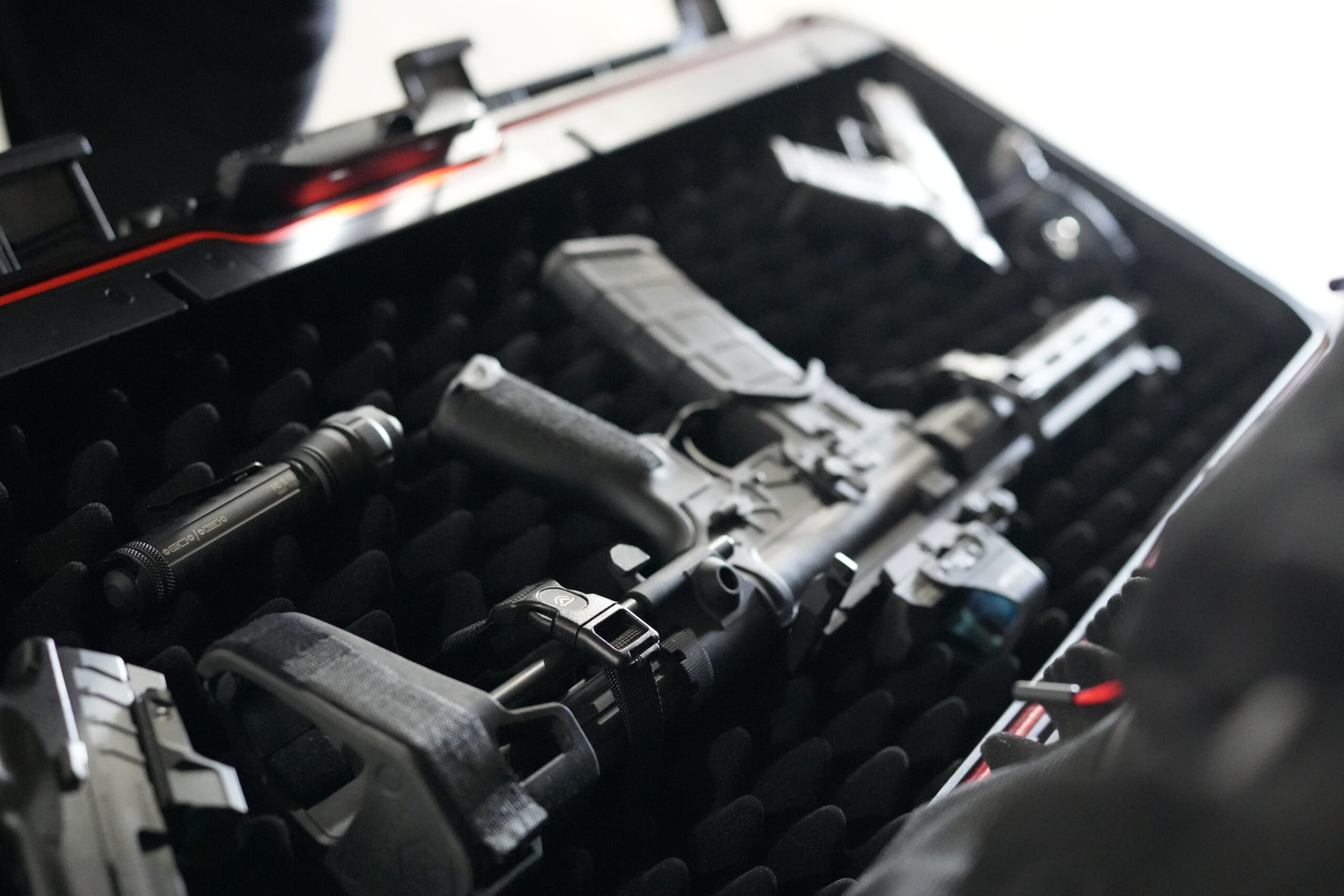 Vaultek LifePod XRC Biometric Rifle Case - Covert Black - Image 5